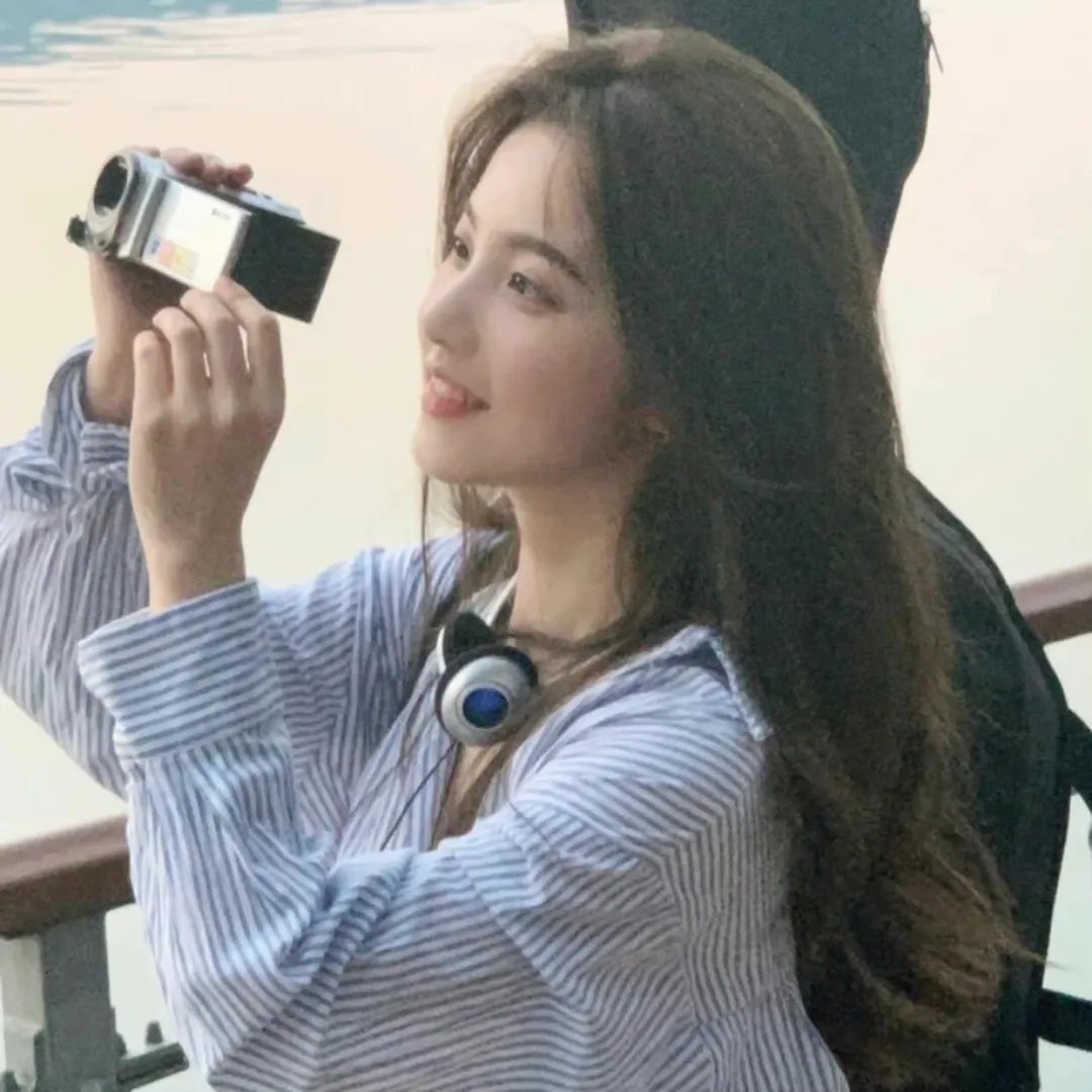 (新)替嫁新娘：亿万老公宠上天